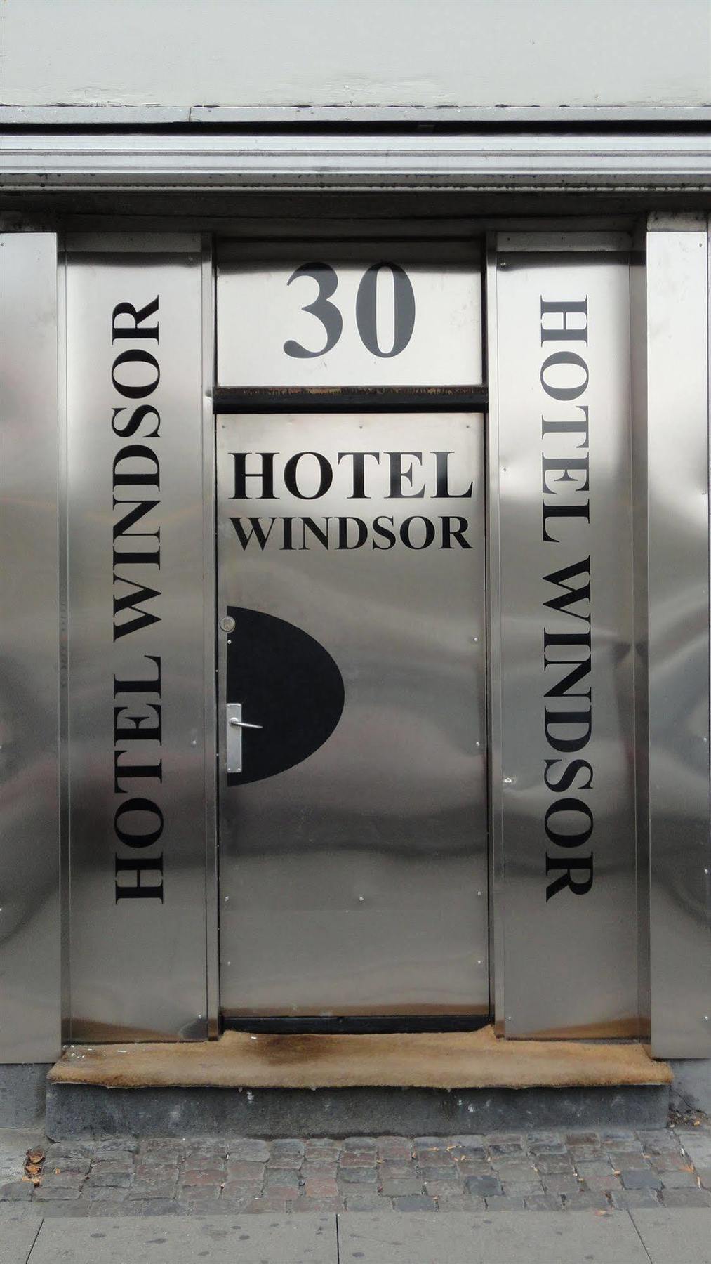 Windsor 2*